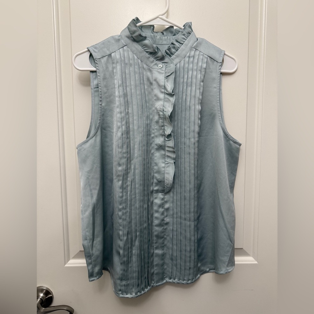 Ann Taylor Mint Green Sleeveless Blouse